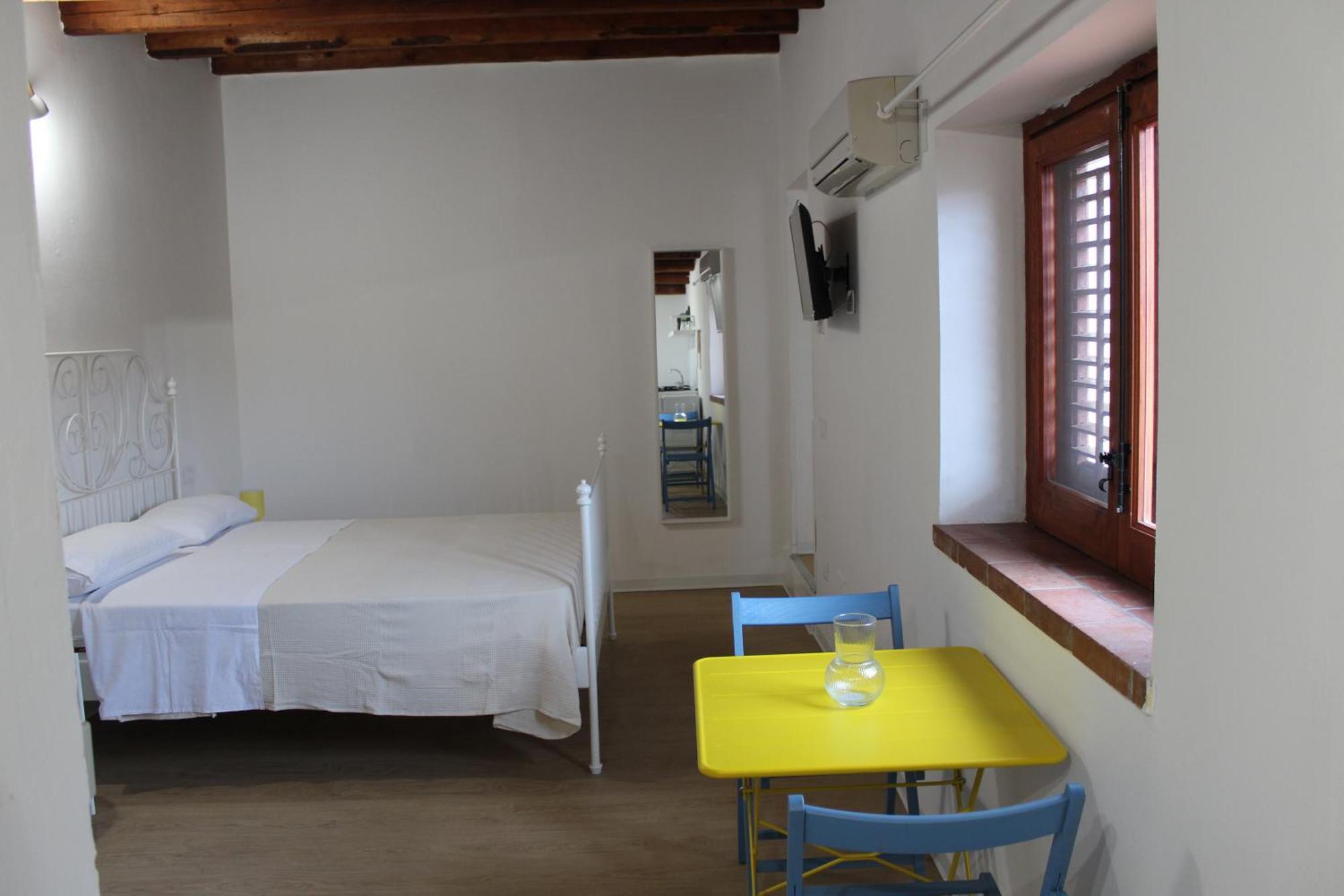 Terrasini 2000 Home Holidays Eksteriør billede